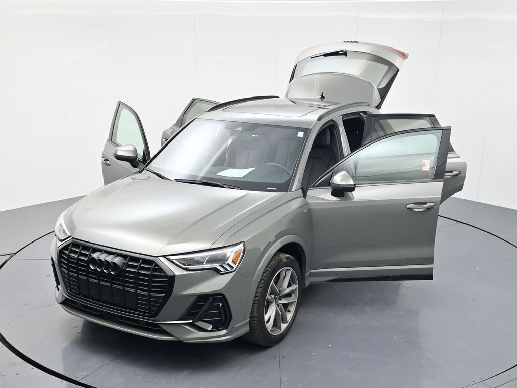 Used 2025 Audi Q3 2.0T Premium AWD/4WD image 51