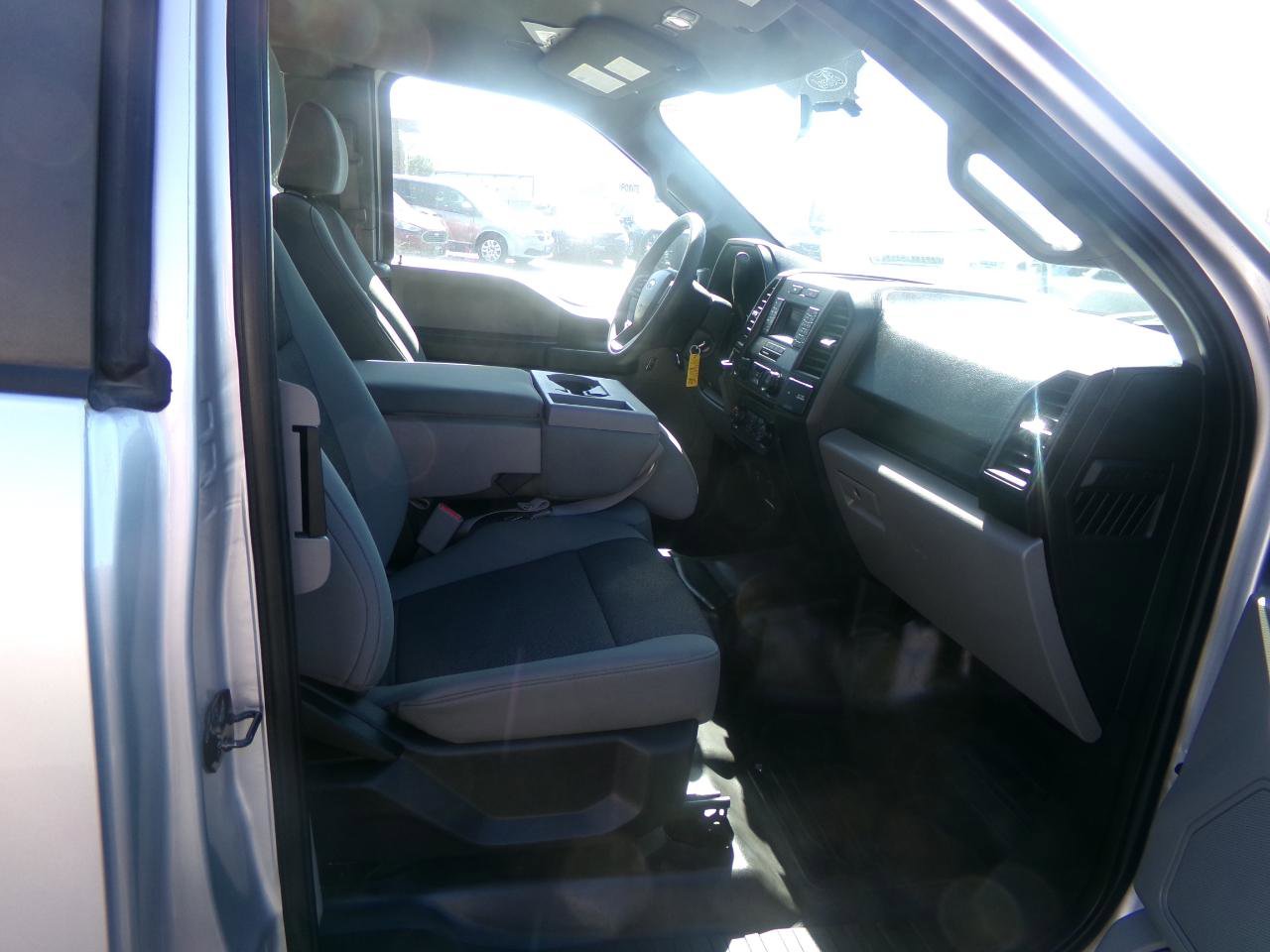Used 2017 Ford F150 XL w/ Equipment Group 101A Mid RWD image 38
