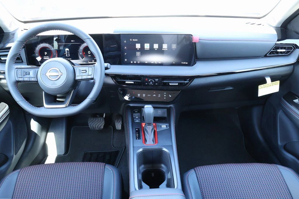 New 2026 Nissan Kicks SR w/ Cold Weather Package image 6