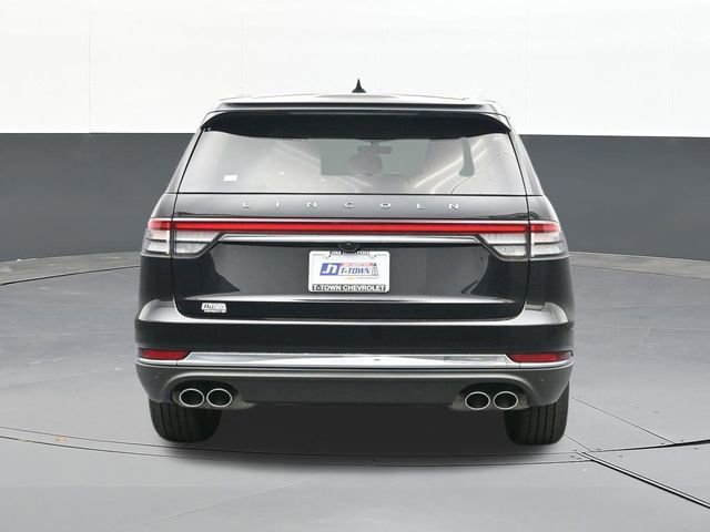 Used 2022 Lincoln Aviator Reserve w/ Equipment Group 201A AWD/4WD image 12