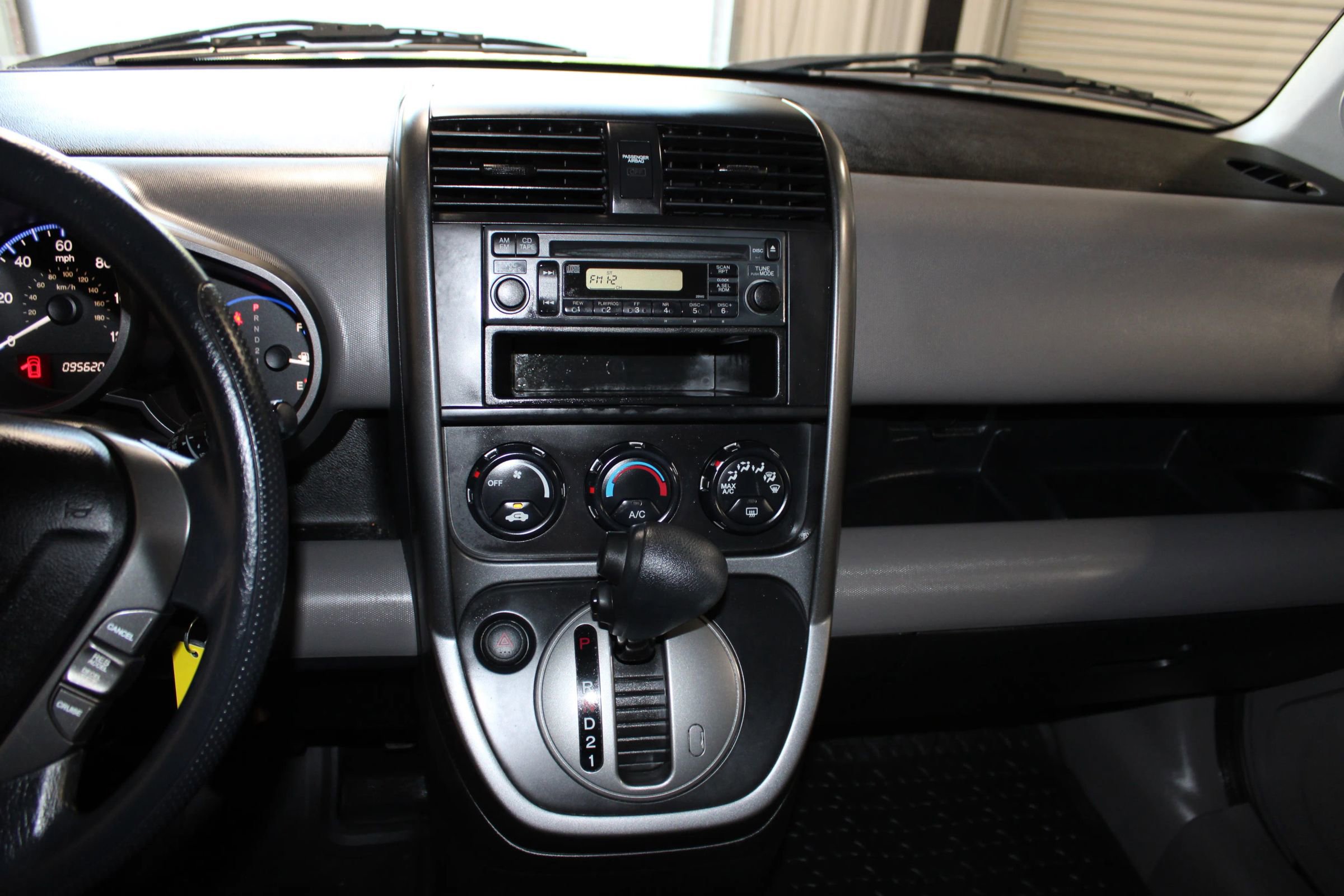 Used 2011 Honda Element LX image 12