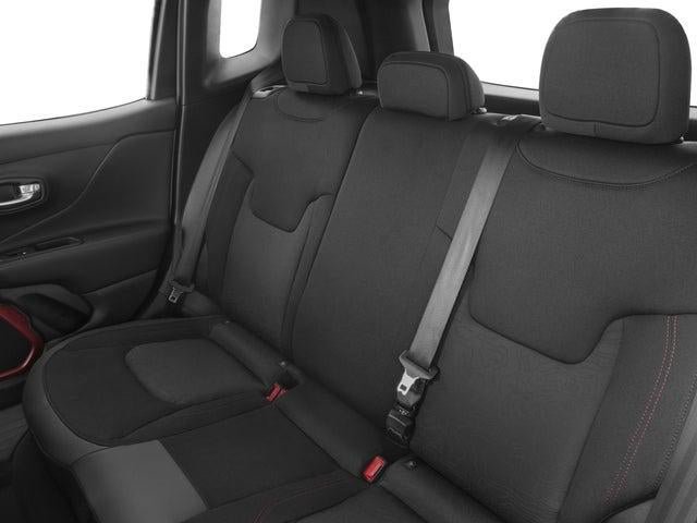 Used 2016 Jeep Renegade Trailhawk AWD/4WD image 14