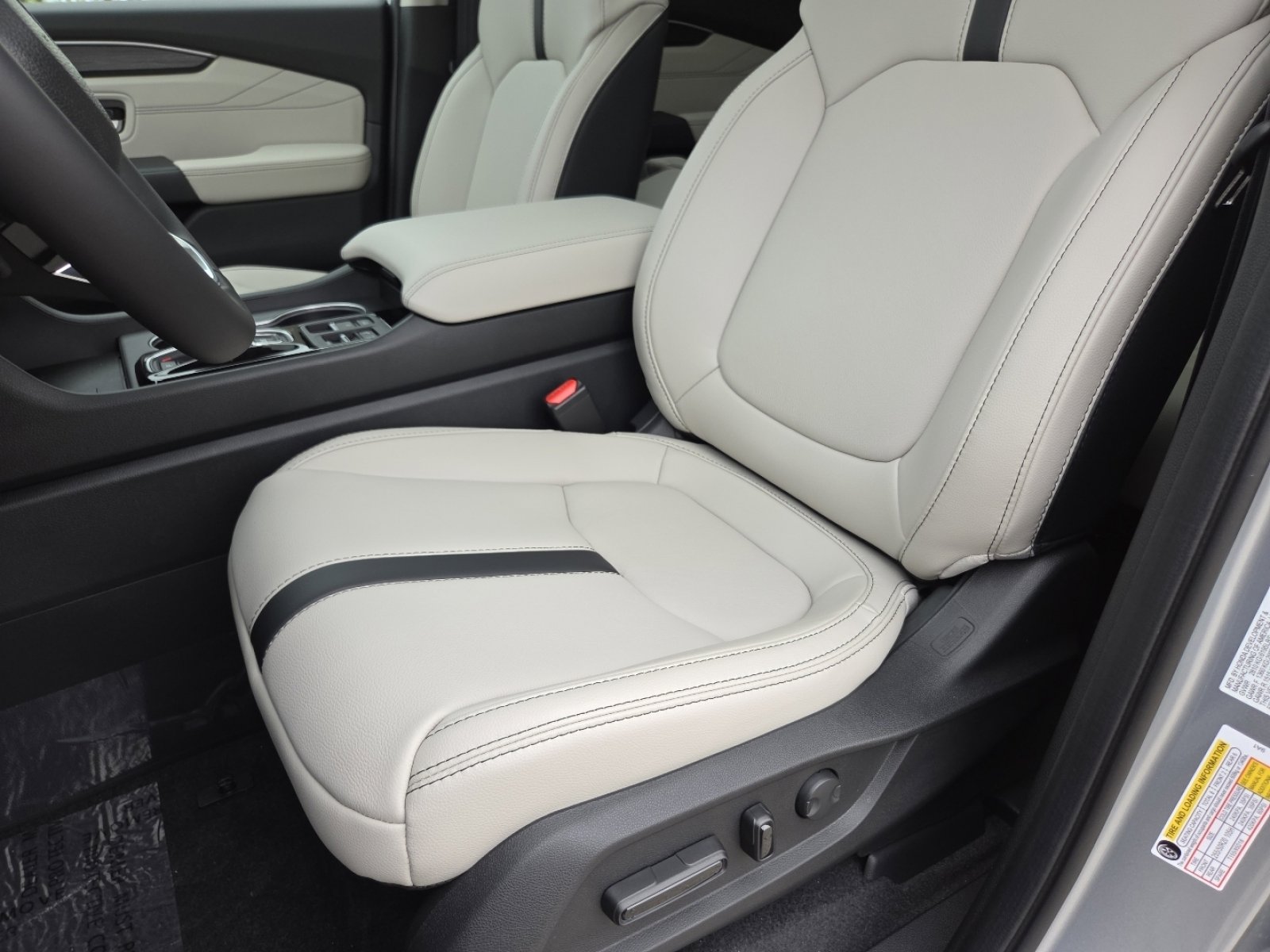 New 2026 Honda Pilot Touring image 30