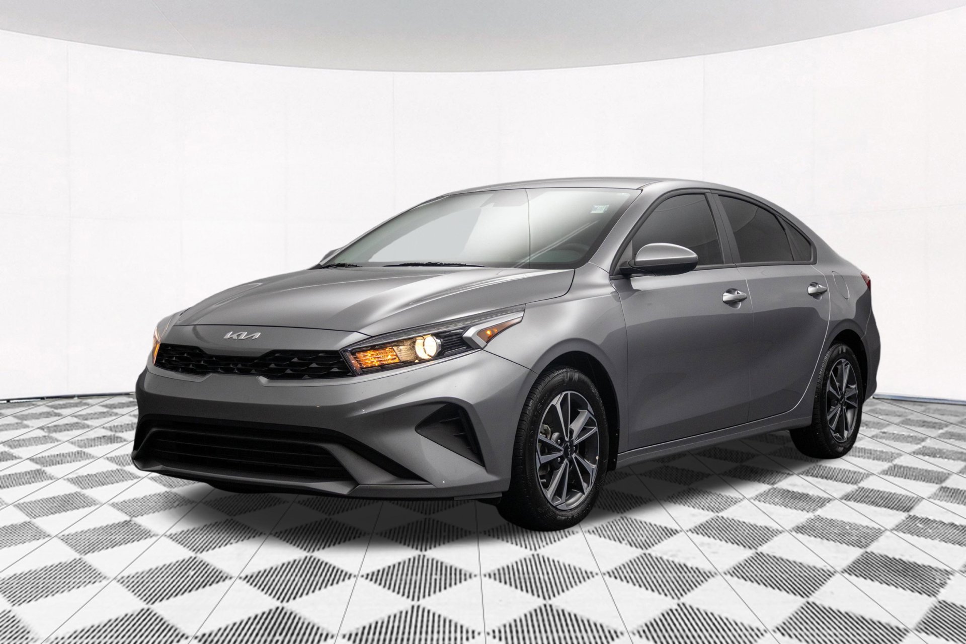 Used 2023 Kia Forte LXS FWD image 40