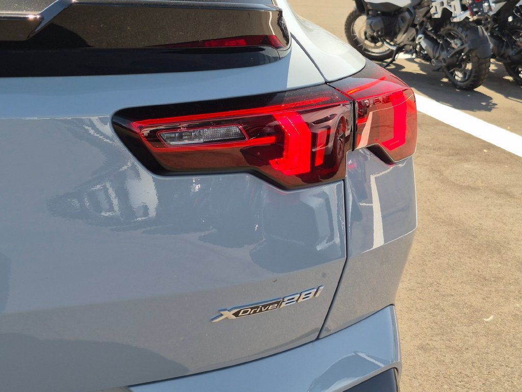 New 2026 BMW X2 xDrive28i w/ Technology Package AWD/4WD image 26