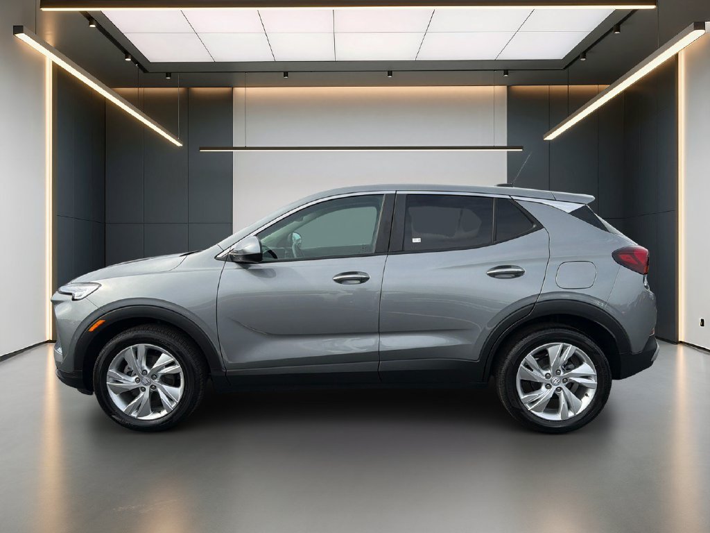 Used 2025 Buick Encore GX Preferred w/ Comfort Package FWD image 2