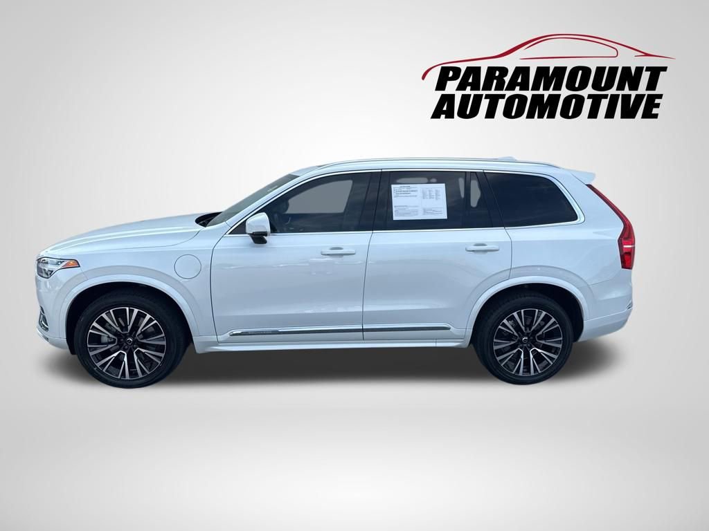 Used 2024 Volvo XC90 T8 Core w/ Climate Package AWD/4WD image 4