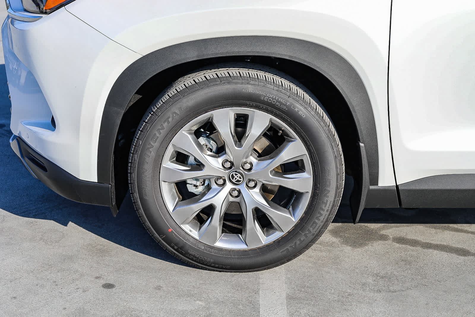 New 2026 Toyota Grand Highlander FWD image 10