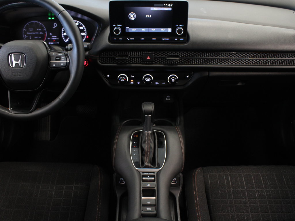 Used 2023 Honda HR-V Sport image 23