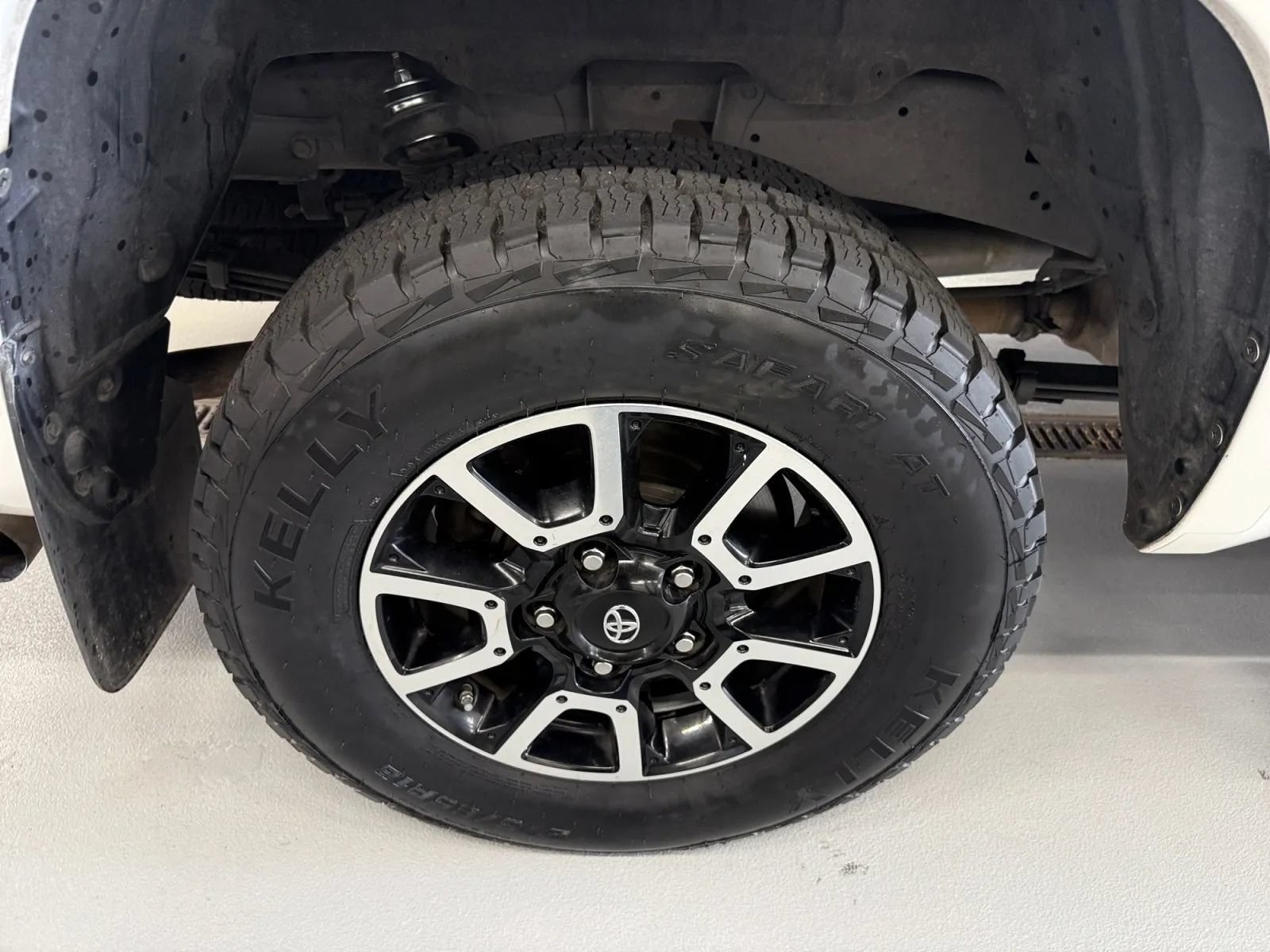 Used 2019 Toyota Tundra Limited AWD/4WD image 43