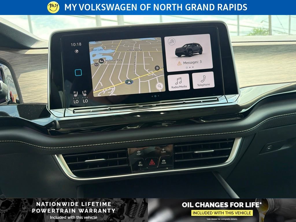 New 2026 Volkswagen Atlas SEL Premium R-Line AWD/4WD image 17