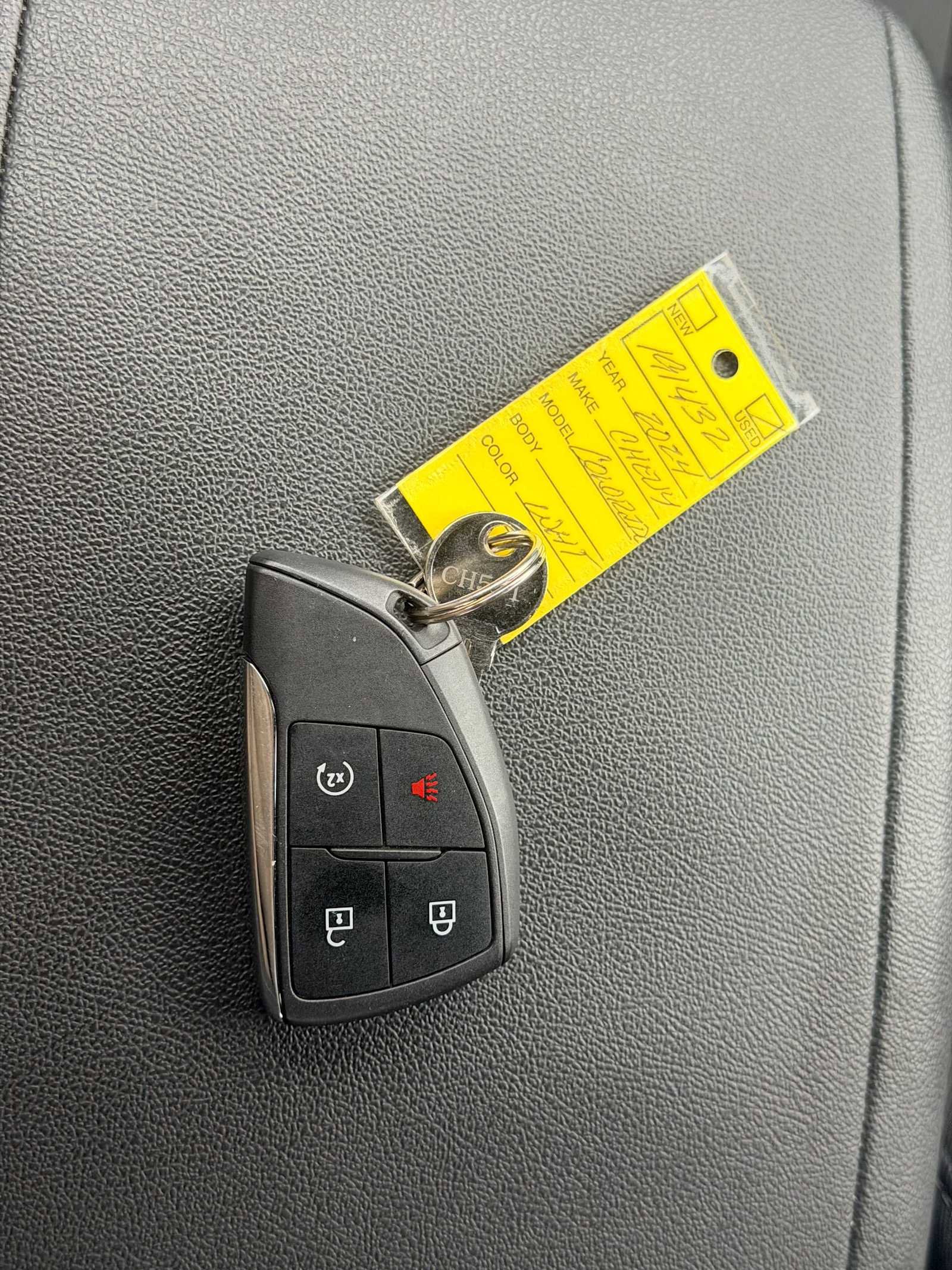 Used 2024 Chevrolet Colorado LT w/ LT Convenience Package II image 32