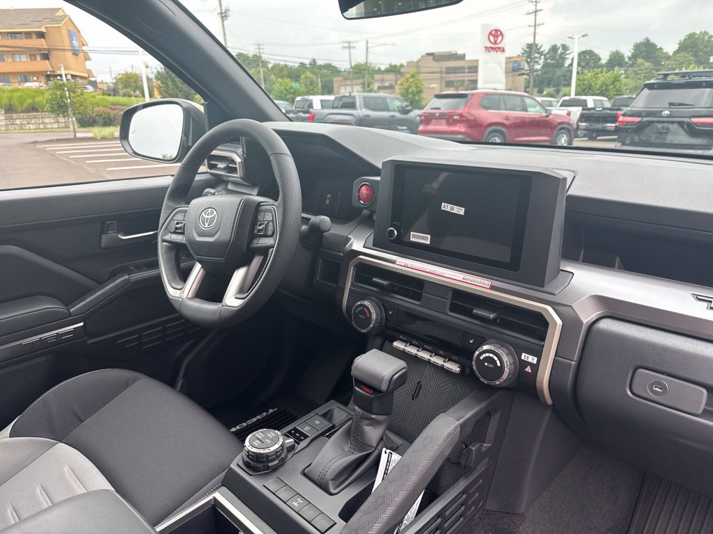 New 2026 Toyota Tacoma TRD Off-Road AWD/4WD image 8