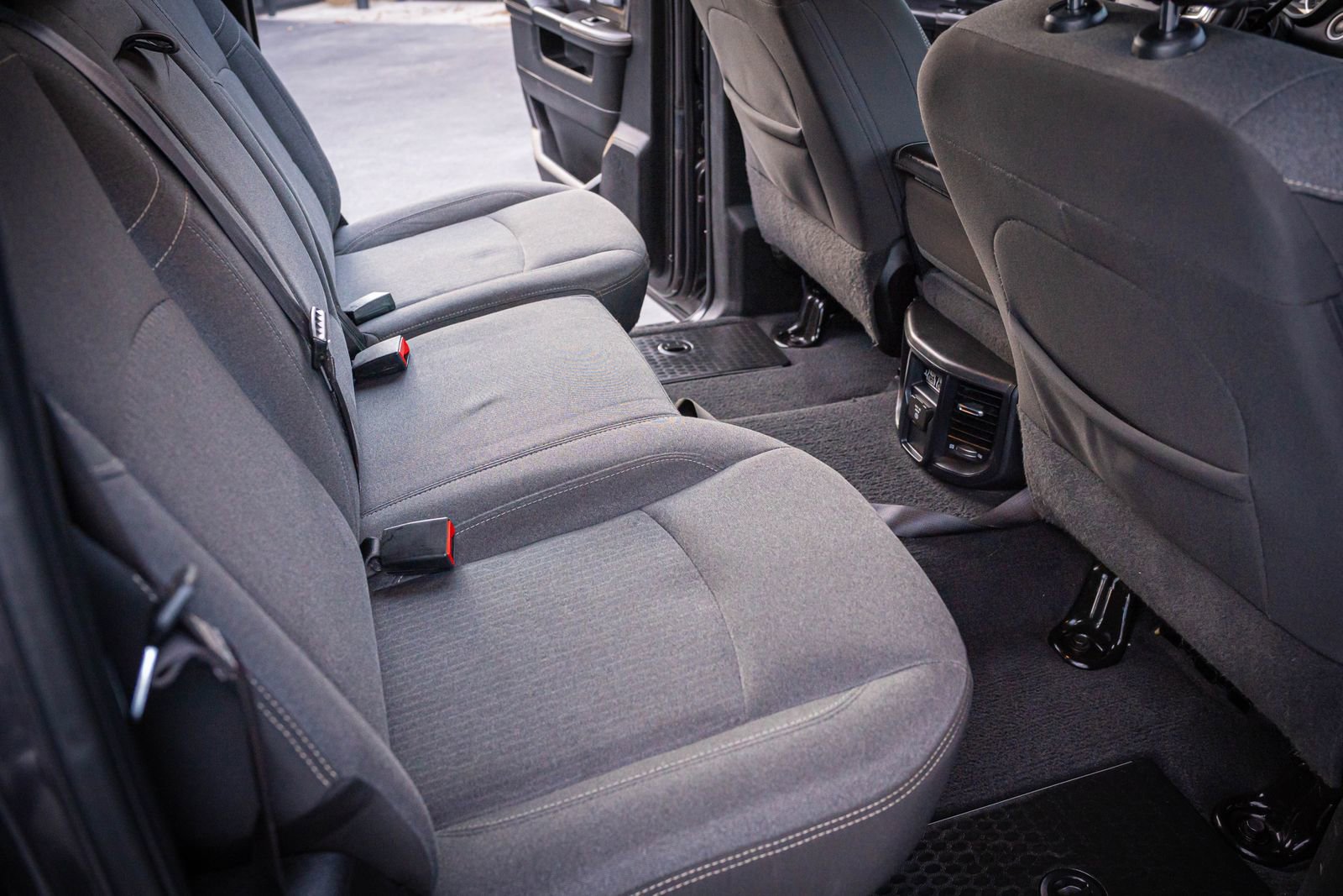 Used 2020 RAM 3500 Big Horn w/ Level 2 Equipment Group image 30