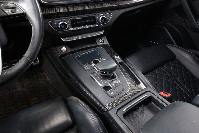 Used 2018 Audi SQ5 Prestige w/ Prestige Package AWD/4WD image 10