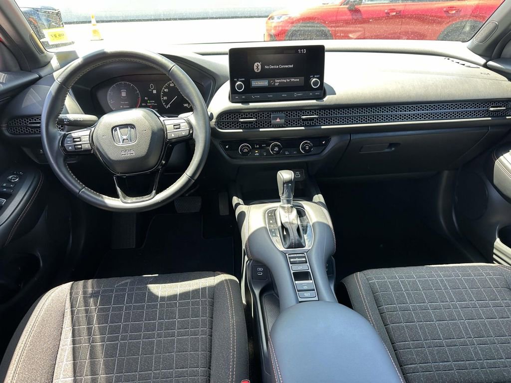Certified 2025 Honda HR-V Sport image 10