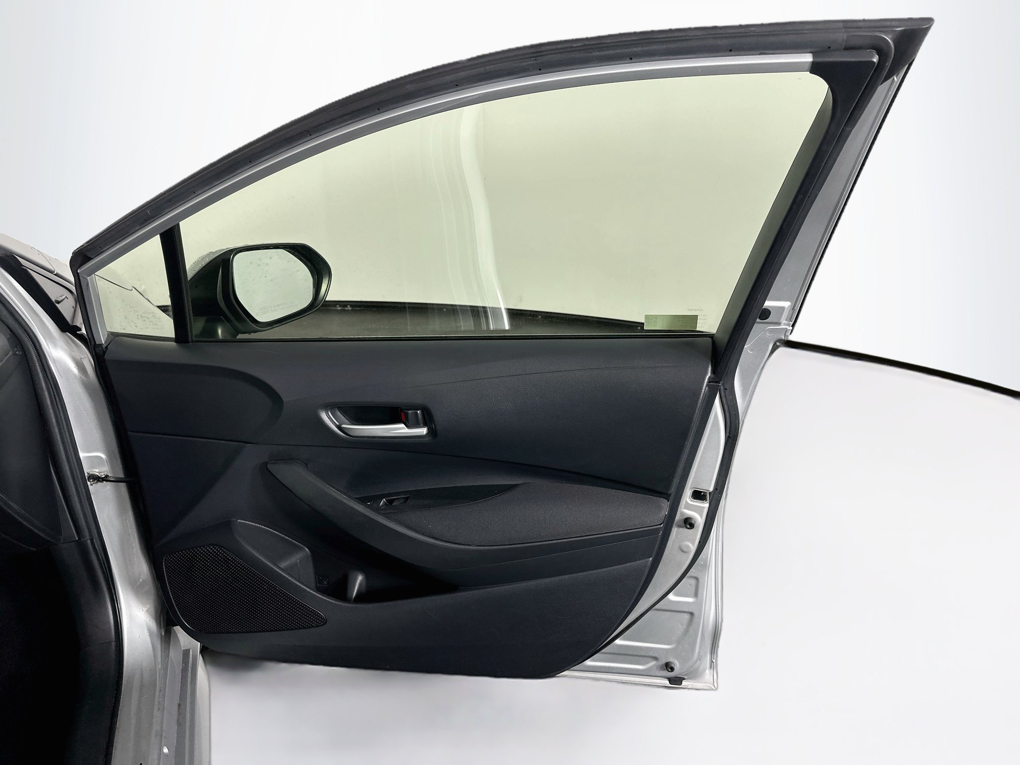 Used 2020 Toyota Corolla LE FWD image 30
