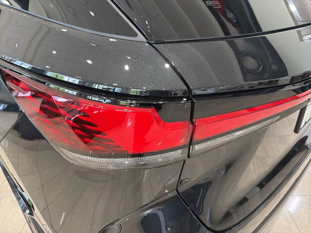 New 2026 Lexus RX 450h AWD image 17