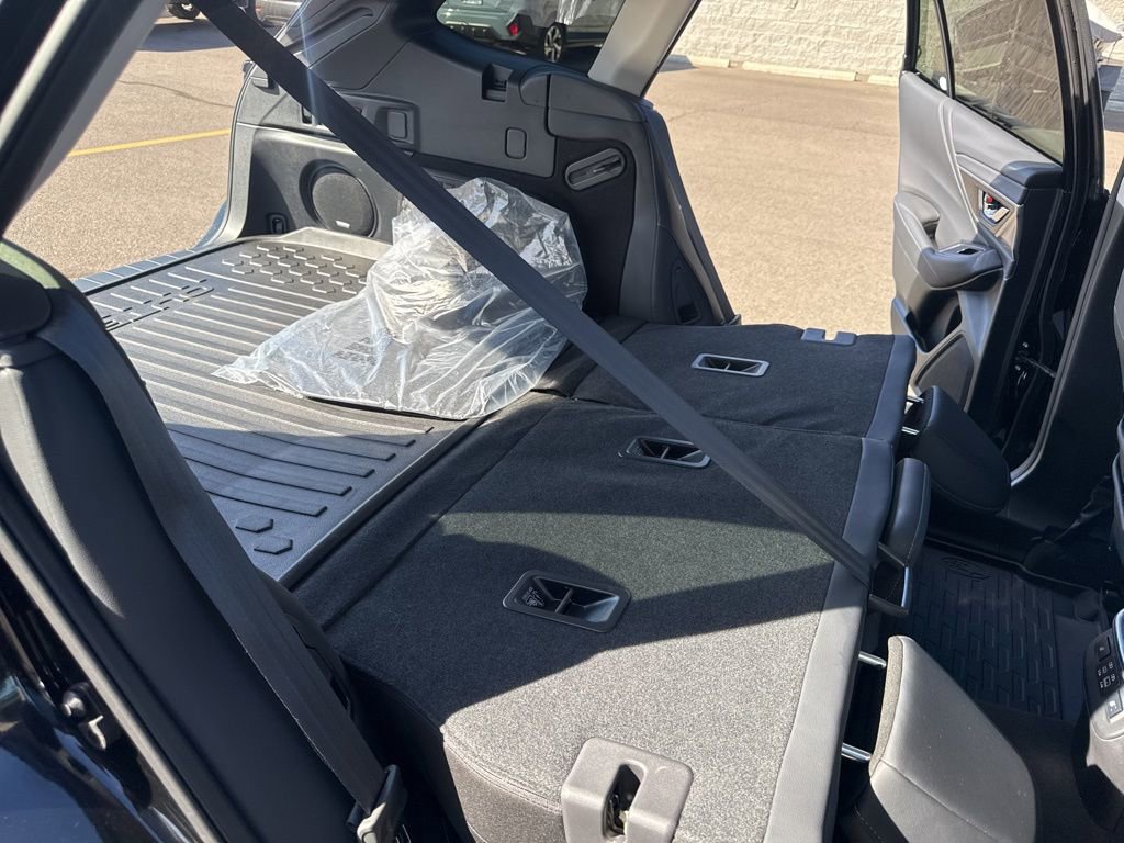 Certified 2025 Subaru Outback Limited w/ Tech Package 2 image 19