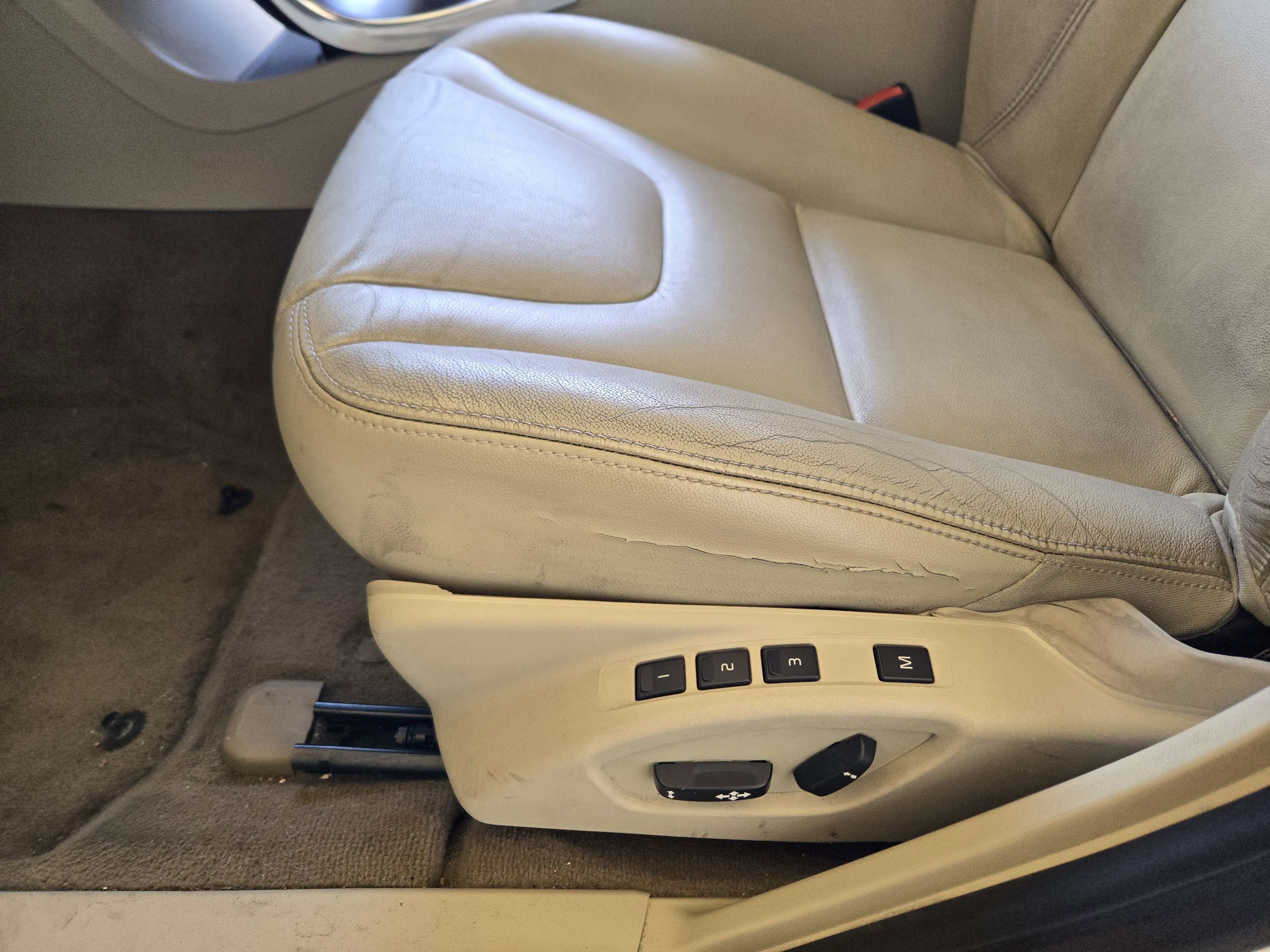 Used 2015 Volvo S60 T5 Premier Plus image 32