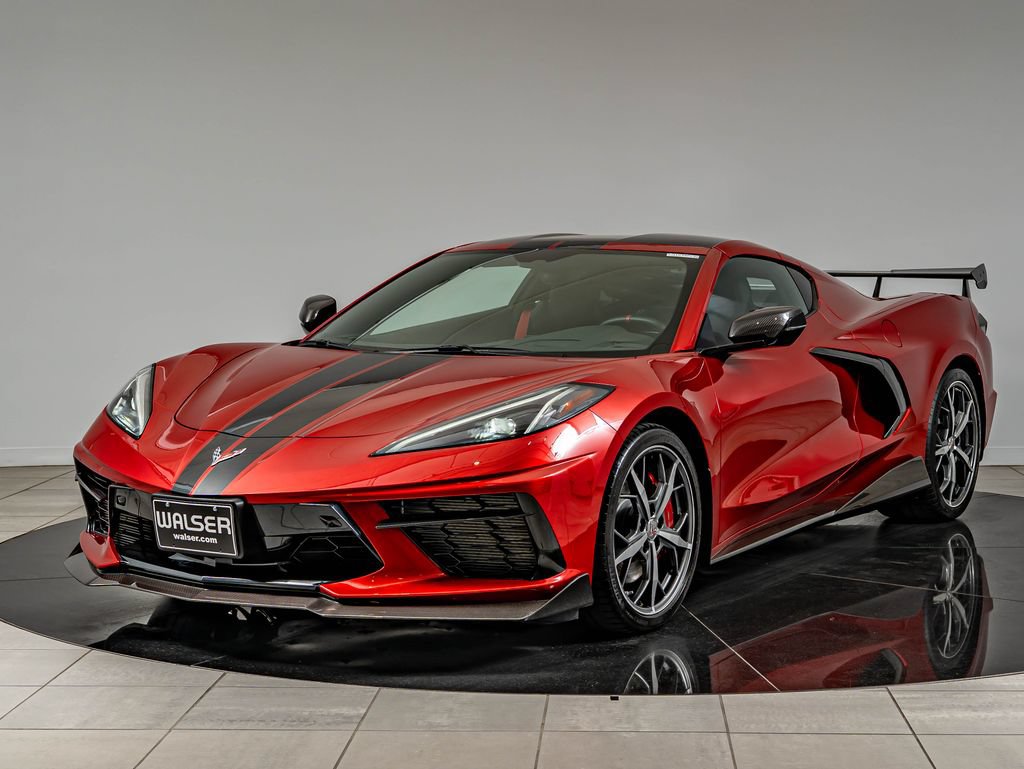 Used 2021 Chevrolet Corvette Stingray Premium Cpe w/ Z51 Performance Package RWD image 1