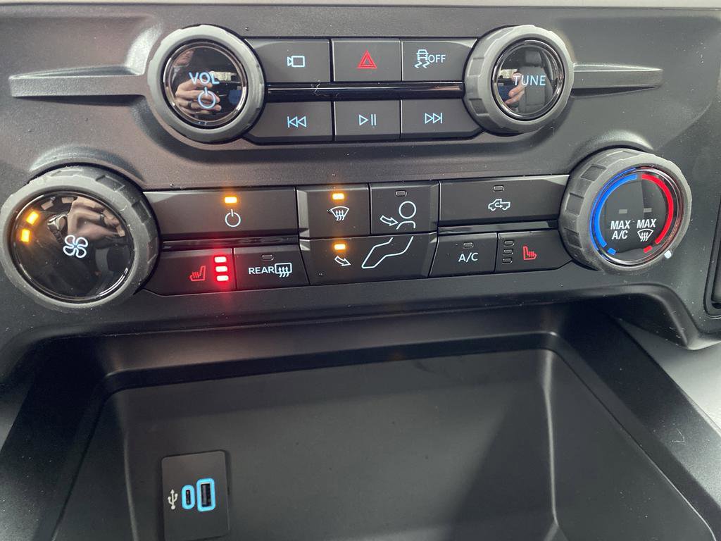 New 2026 Ford F350 XLT w/ XLT Premium Package image 22