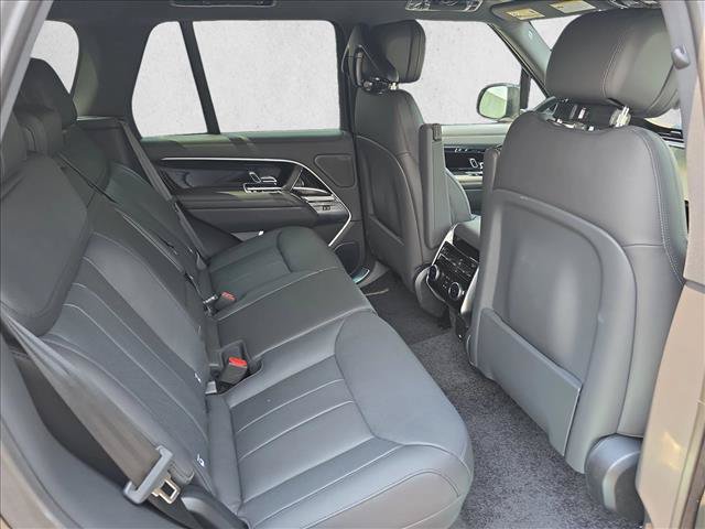 New 2026 Land Rover Range Rover SE AWD/4WD image 11