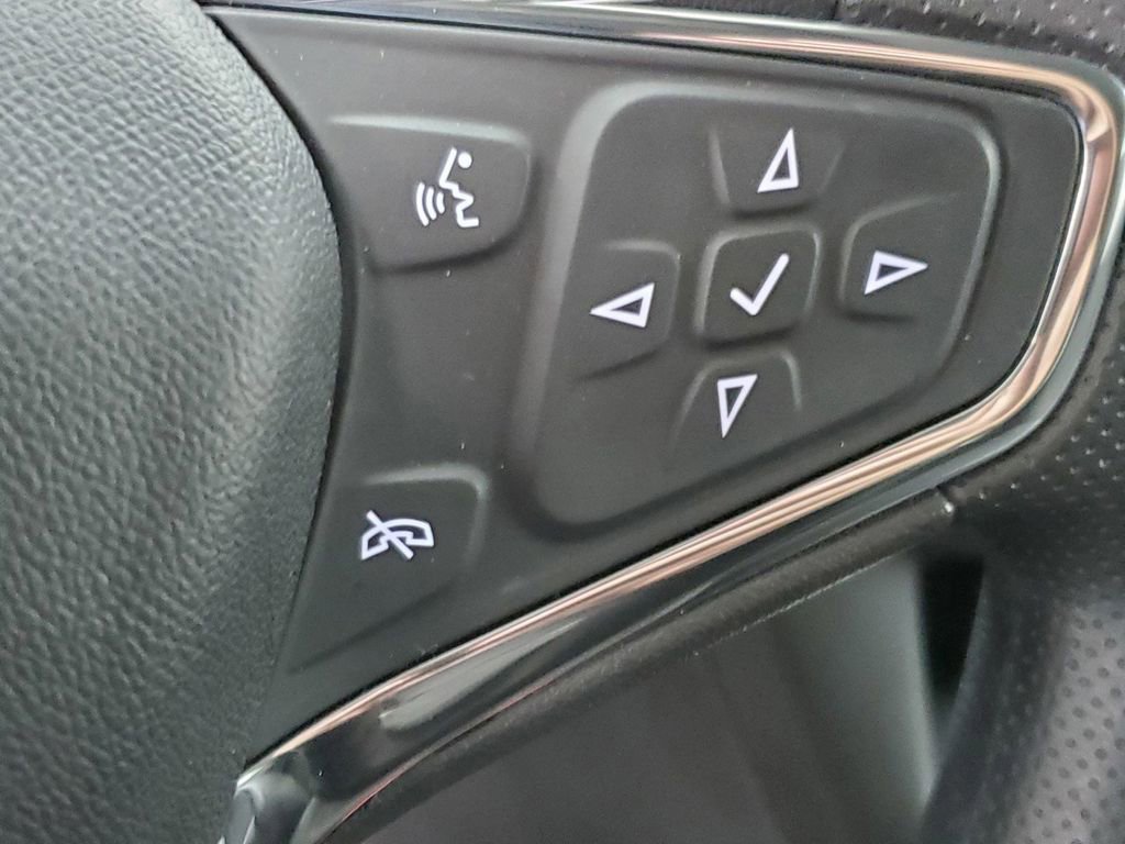 Used 2021 Chevrolet Equinox LT image 31