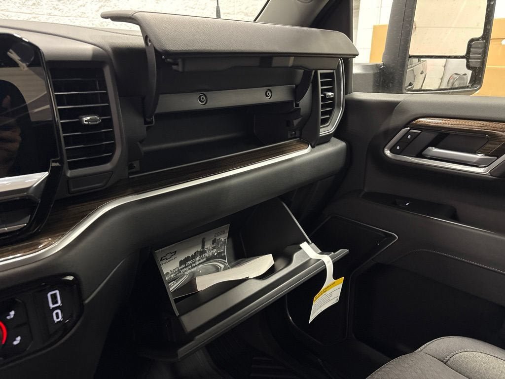 New 2026 Chevrolet Silverado 2500 LT AWD/4WD image 31