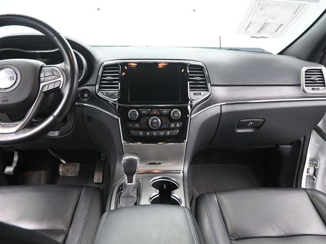 Used 2021 Jeep Grand Cherokee Limited image 23