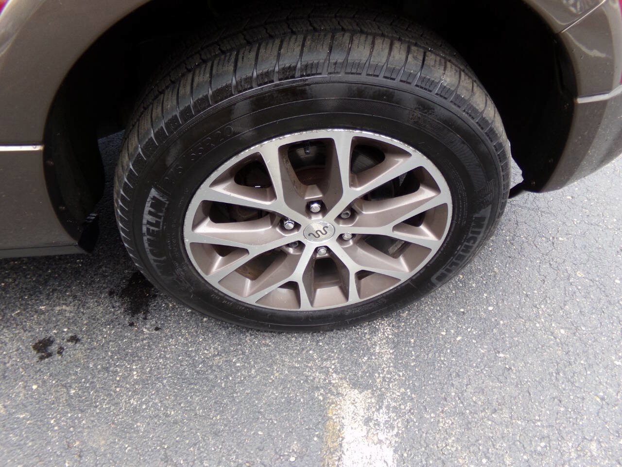 Used 2015 Ford Expedition EL King Ranch image 48