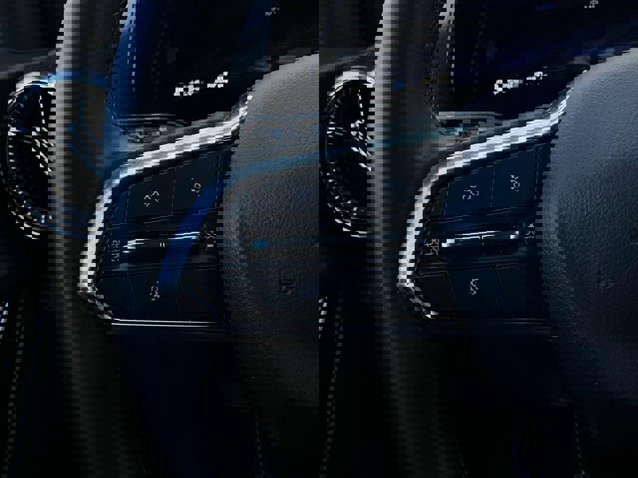 Used 2025 Chevrolet Equinox LT image 33