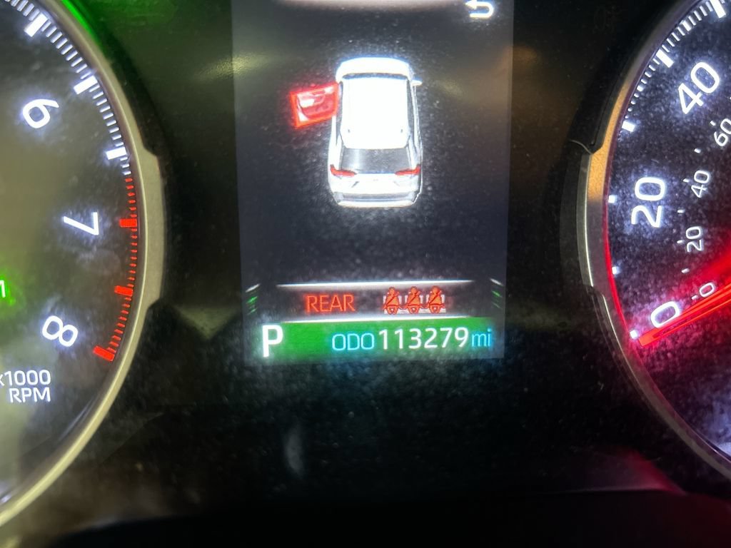 Used 2020 Toyota RAV4 XLE w/ Convenience Package AWD/4WD image 16
