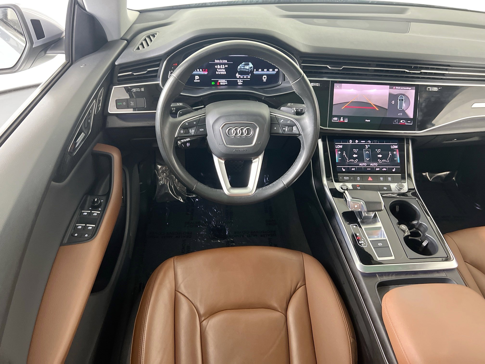 Used 2022 Audi Q8 Premium w/ Convenience Package image 22