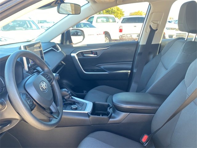 Used 2025 Toyota RAV4 XLE image 19