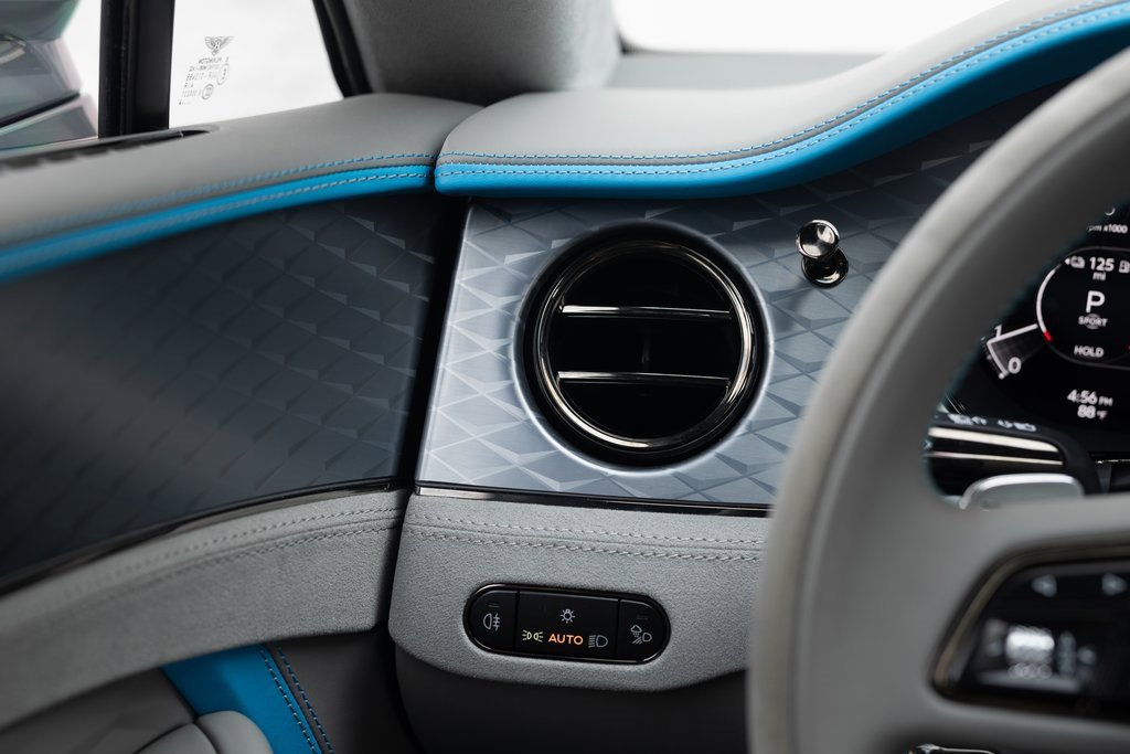 Used 2025 Bentley Continental GT Speed image 31