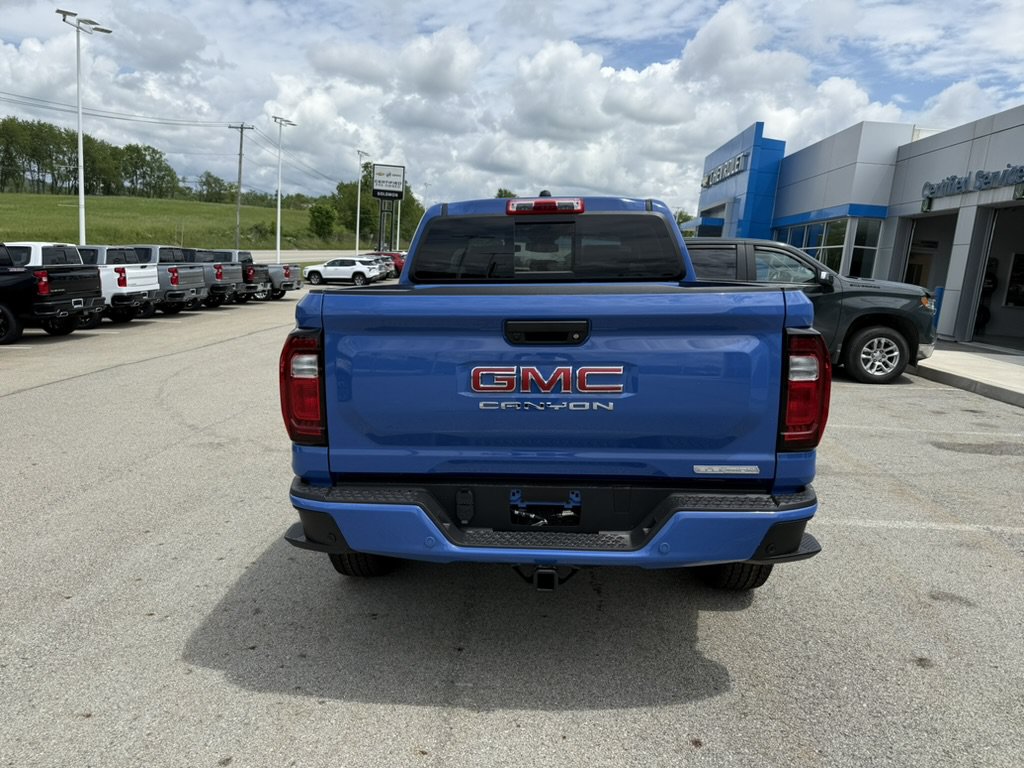 New 2026 GMC Canyon Elevation w/ Convenience Package AWD/4WD image 4