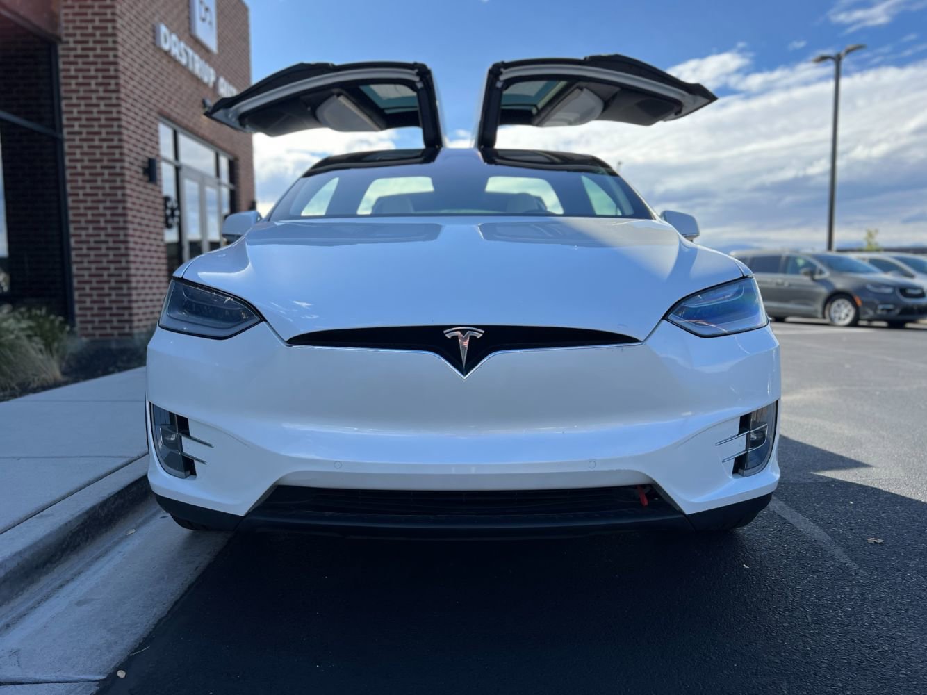 Used 2021 Tesla Model X Long Range image 10