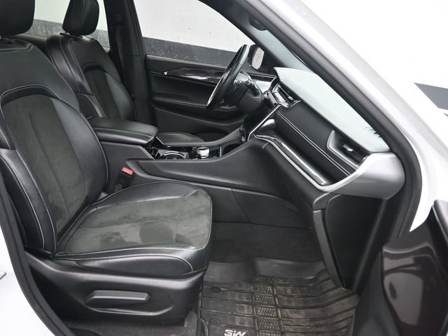 Used 2022 Jeep Grand Cherokee L Altitude image 10