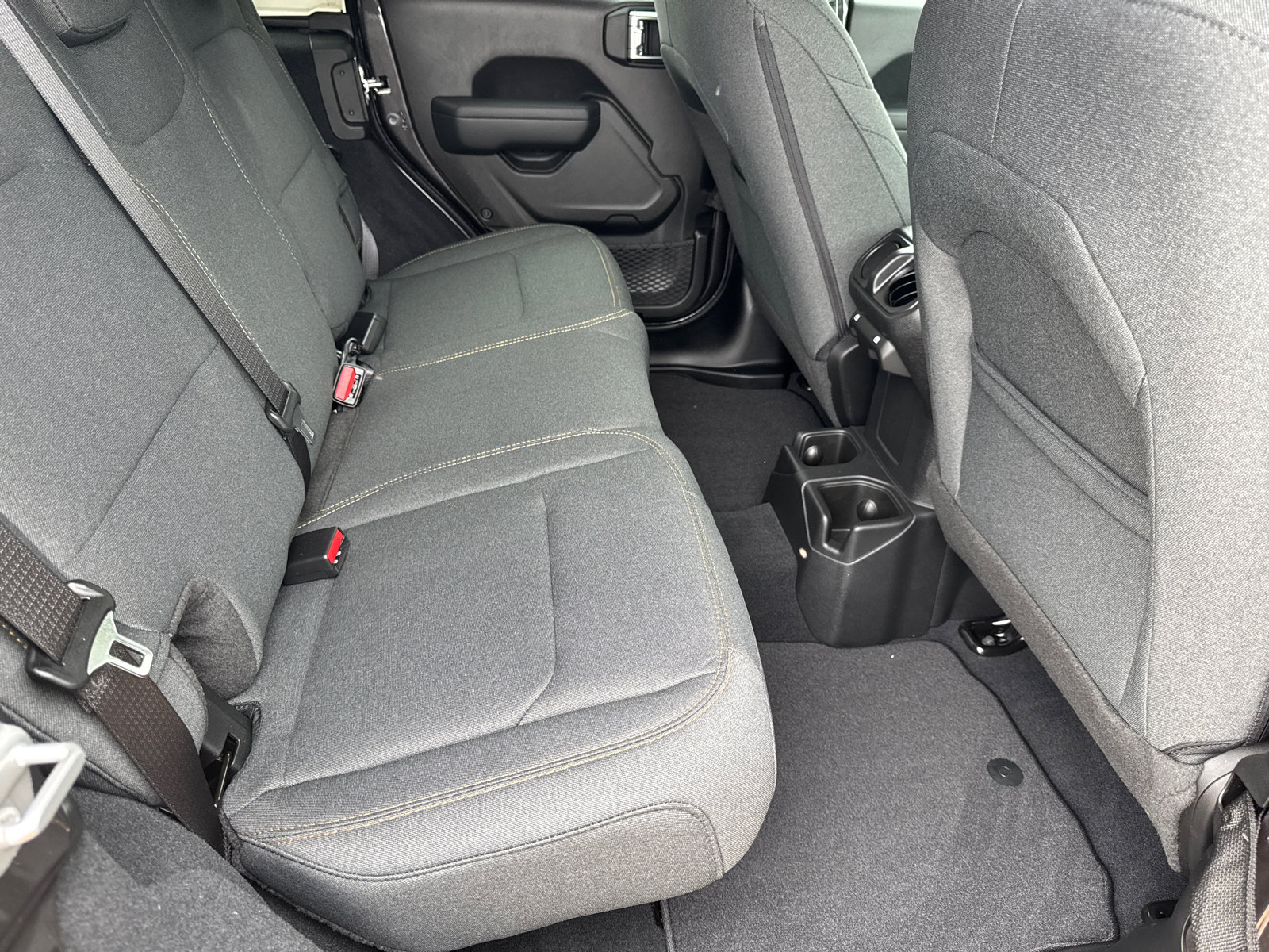 New 2025 Jeep Wrangler Sport S image 15