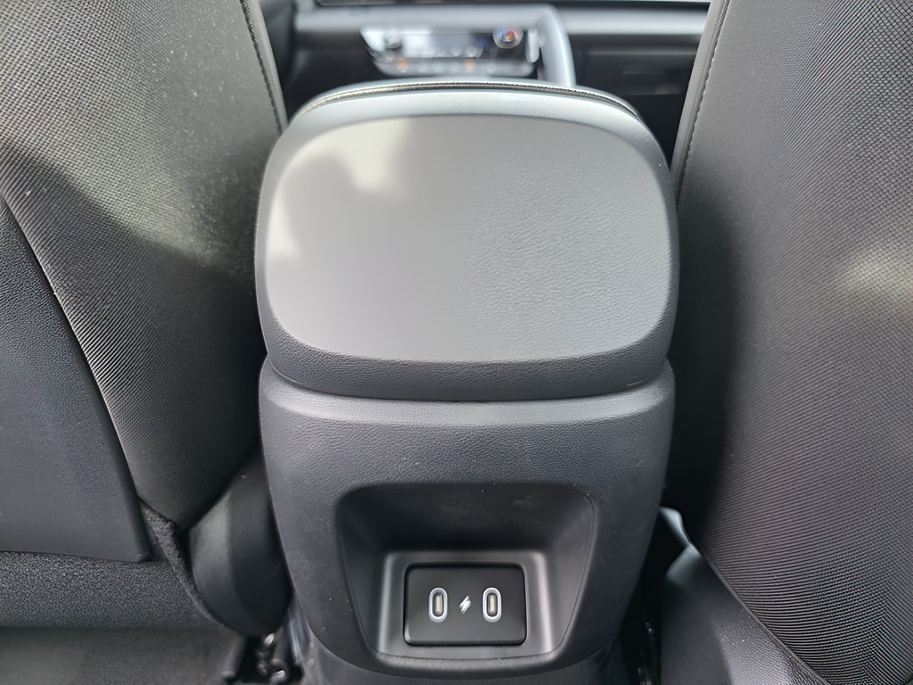 New 2026 Hyundai Elantra SEL Sport Premium FWD image 11