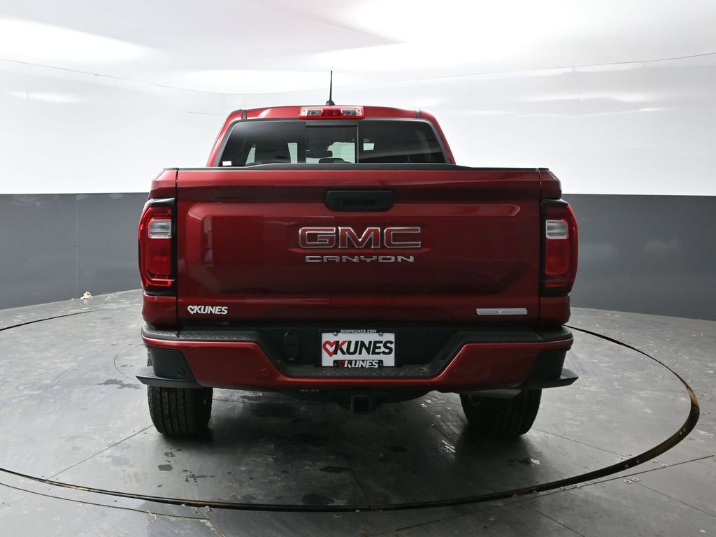 New 2026 GMC Canyon Elevation image 10