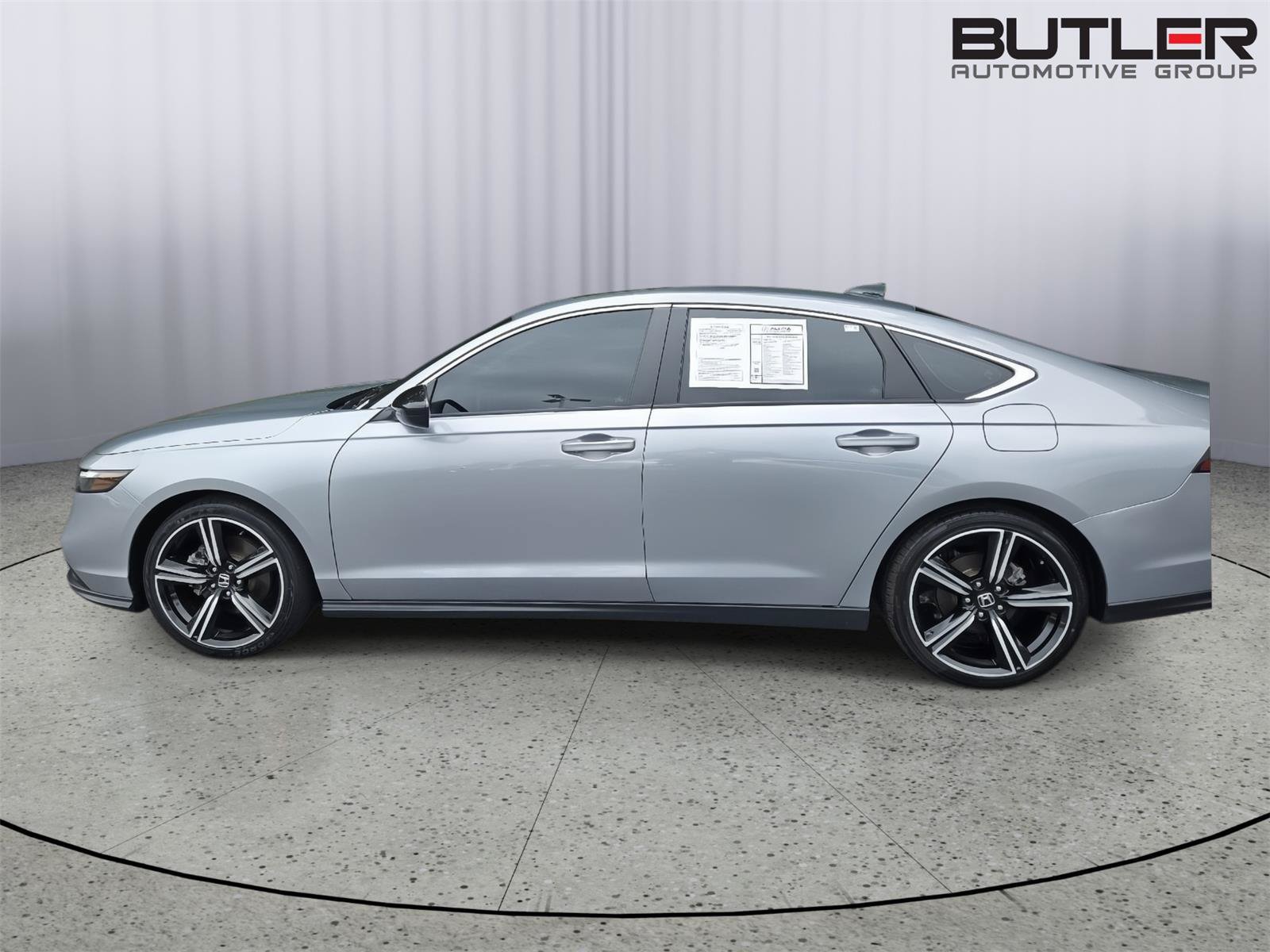 Used 2024 Honda Accord Sport image 9