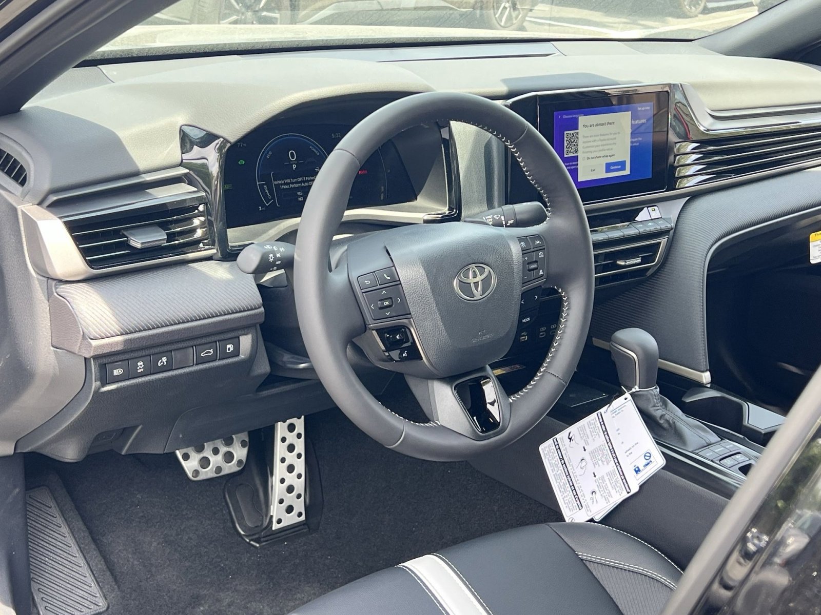 New 2026 Toyota Camry SE AWD/4WD image 12