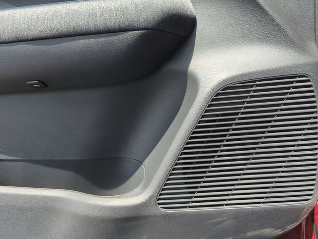 New 2026 Nissan Kicks SV w/ SV Premium Package FWD image 27