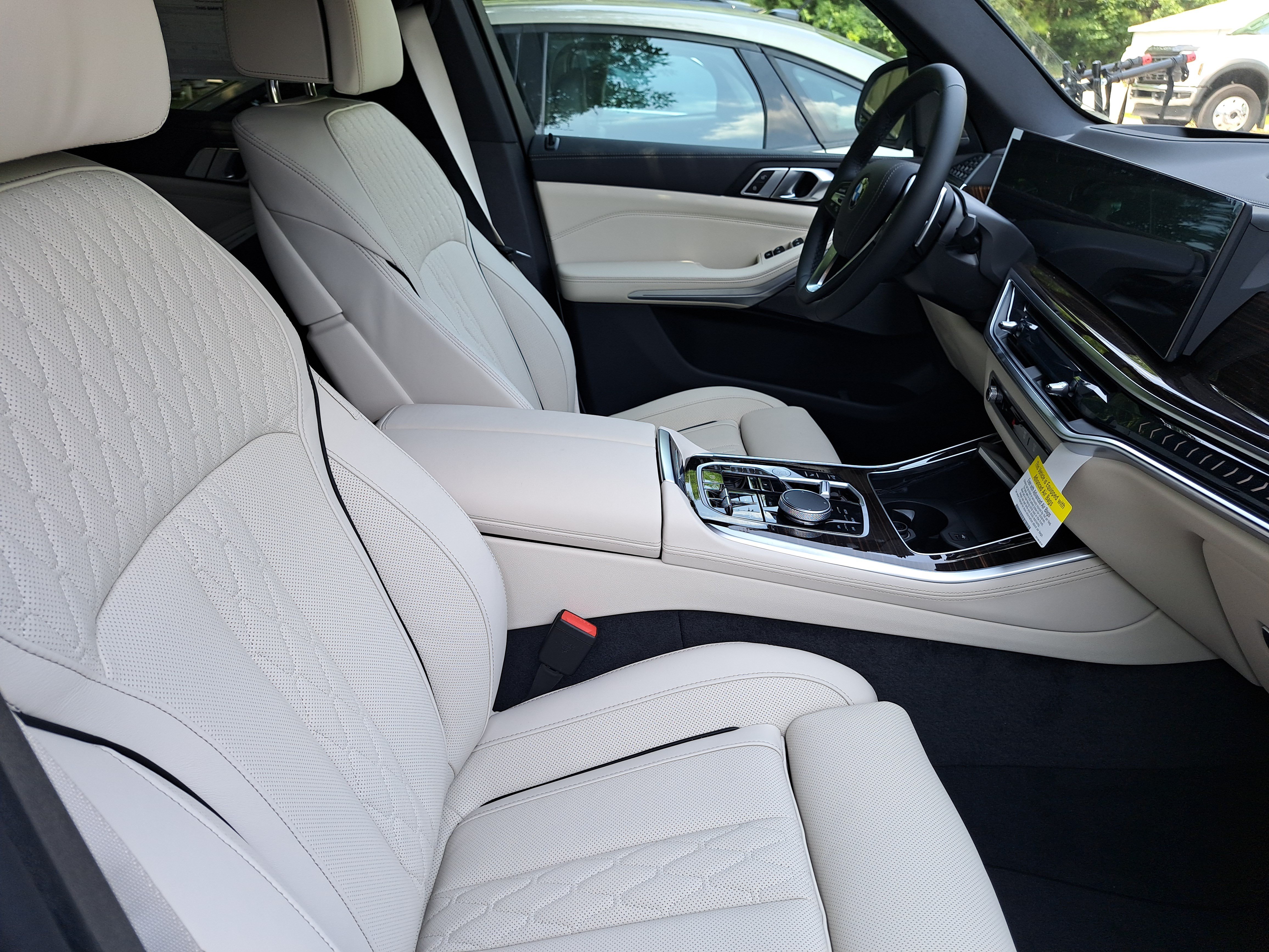 New 2026 BMW X5 M60i AWD/4WD image 10