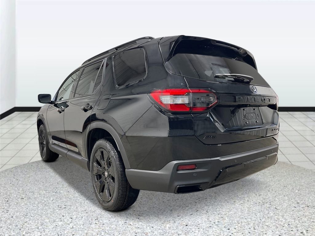 New 2026 Honda Pilot Black Edition image 5