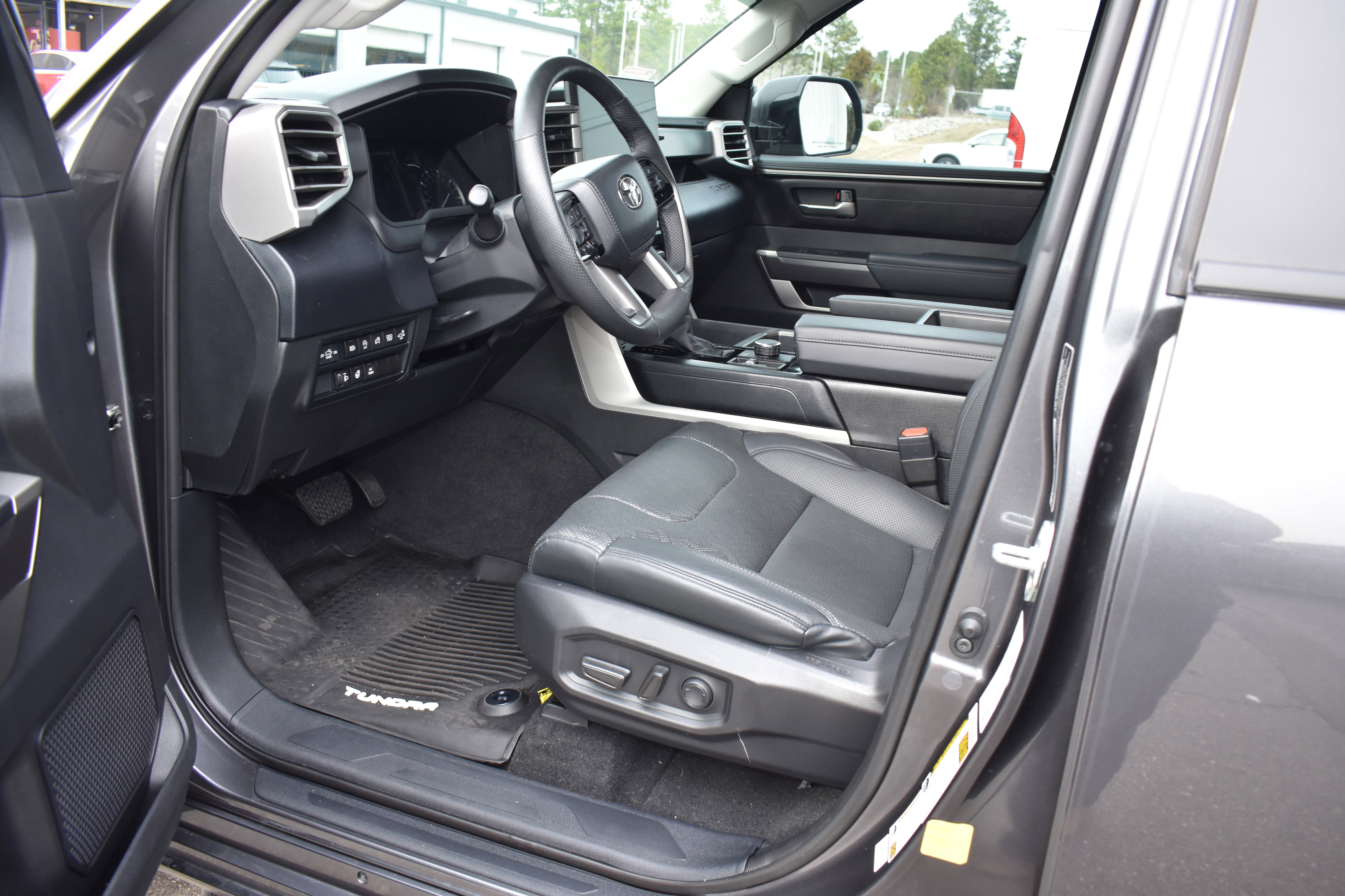 Used 2023 Toyota Tundra SR5 w/ SR5 Premium Package image 12