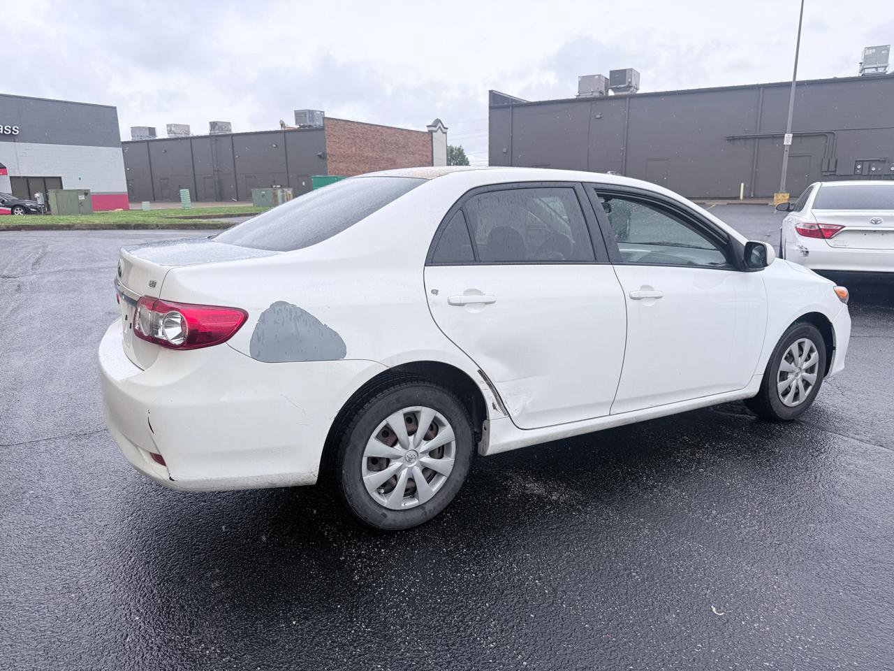 Used 2011 Toyota Corolla LE FWD image 5
