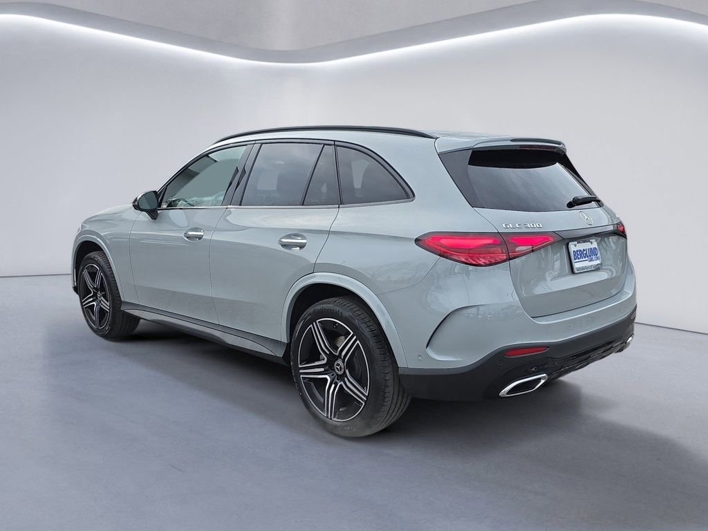 New 2026 Mercedes-Benz GLC 300 4MATIC image 5